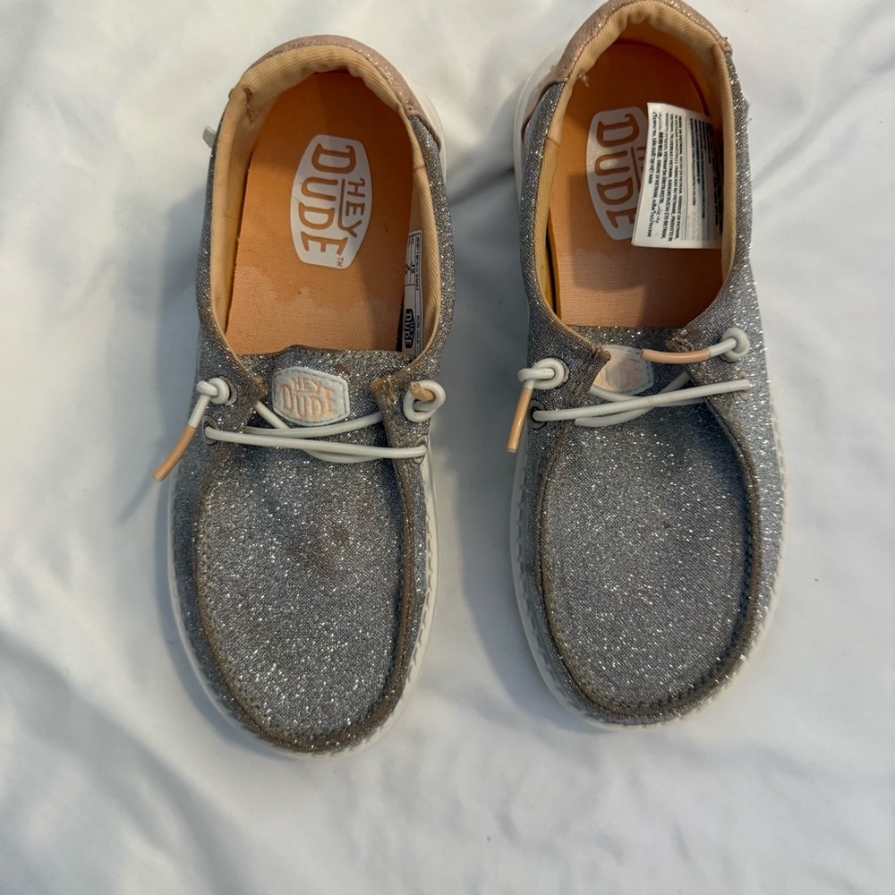 NWOT Hey Dude Wendy Metallic Sparkle Casual Moccasin Shoes - Picture 3 of 12